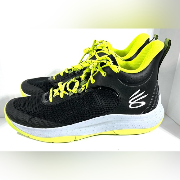 Under Armour Other - Men’s Under Armour Curry 3Z6 Basketball Shoes